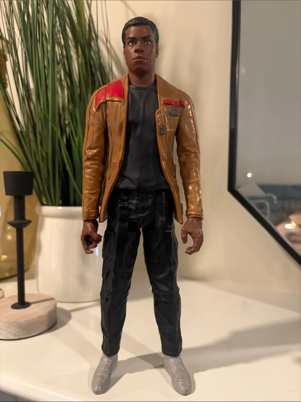 11” Star Wars Finn (Jakku) Action Figure by Hasbro   boys toy toys figures dolls
